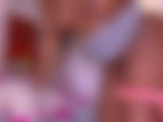 Live cam show with choco-dessert - Flashing on pussylord.com