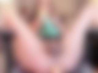 SaraCabali's Live Sex Cam Show