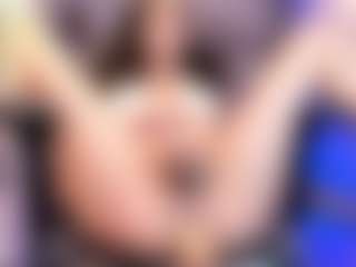 Live cam show with SaraCabali - Average on TeamSkeetLive