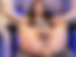 Live cam show with SaraCabali - Blonde Hair on TastyBlacksLive