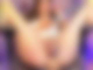 Live cam show with SaraCabali - Average on Milfs Live