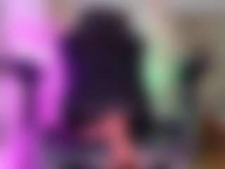 Live cam show with SaraCabali - Smoking on liverealitysex.com