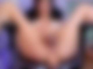 Live cam show with SaraCabali - Average on SquirtSoMuch
