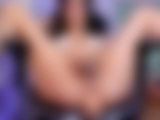 Live cam show with SaraCabali - Brown Hair on SquirtSoMuch
