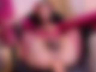 Live cam show with SaraCabali - Average on Camsoda