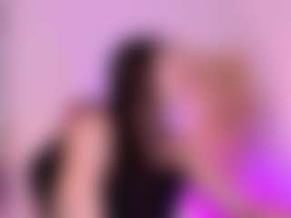 Live cam show with SaraCabali - Submissive on CamClone