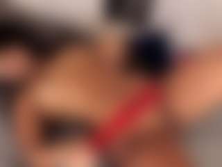 Live cam show with Ambra Cohelo - Ebony Teen (18+) on Camsoda