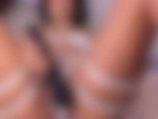 Live cam show with Ambra Cohelo - Ebony on CamClone | colombia