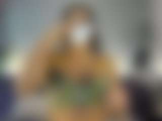 Live cam show with Ambra Cohelo - Solo on Lustler