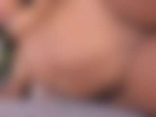 Ambra Cohelo's Live Sex Cam Show
