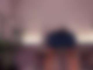 Live cam show with Ambra Cohelo - Skinny on Camsoda
