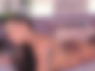Live cam show with Ambra Cohelo - Facial Piercings on Camsoda