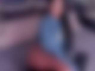 Live cam show with Ambra Cohelo - Black Young Adult on Camsoda