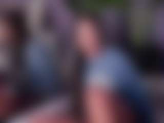 Live cam show with Ambra Cohelo - Ebony Teen (18+) on madthumbs