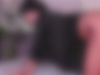Live cam show with Ambra Cohelo - Solo on live18s.com