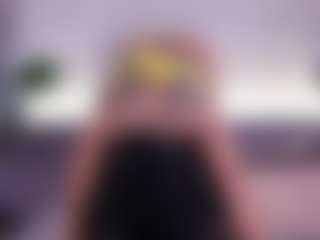 Live cam show with Ambra Cohelo - Spank on Camsoda