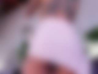Live cam show with Ambra Cohelo - Striptease on Milfs Live