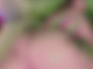 Live cam show with Emma - Lovense MILF on SquirtSoMuch