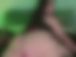 Emma's Live Sex Cam Show