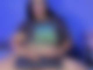 Emma MILF webcam performer live streaming