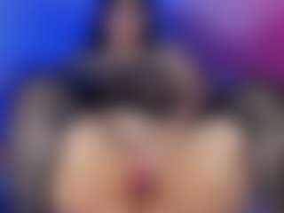 Live cam show with Emma - Ride on Milfs Live