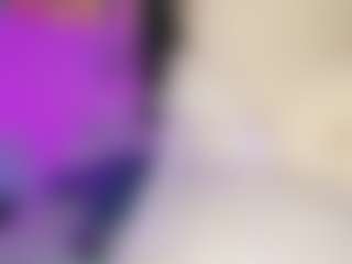 Live cam show with Emma - Dirty Talk on Fling VIP Chat