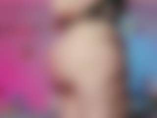 Live cam show with Emma - Amateur Big Tits on Dolls Live
