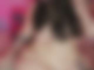 Live cam show with Emma - Brown Eyes MILF on sexytreat.net
