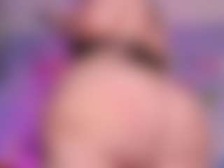 Emma's Live Sex Cam Show