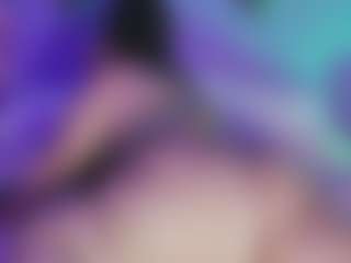 Live cam show with Emma - Colombia MILF on Uber Horny