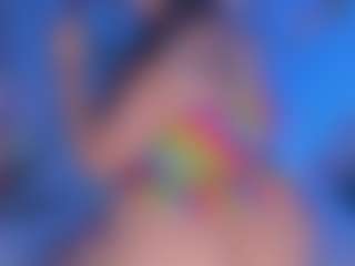 Emma MILF webcam performer live streaming