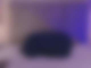 Live cam show with Emma - Control on TastyBlacksLive