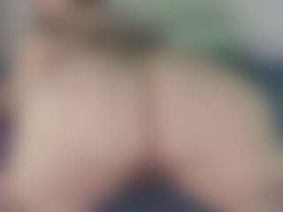 Emma's Live Sex Cam Show
