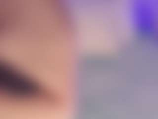 Live cam show with Emma - Colombia on Fling VIP Chat