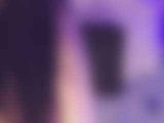 Emma MILF webcam performer live streaming