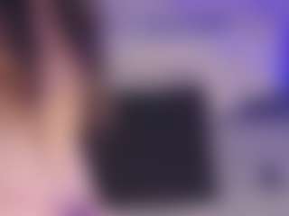 Live cam show with Emma - Latina MILF on livesuperchat.net | colombia