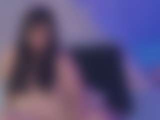 Live cam show with Emma - Colombia Young Adult on Camsoda