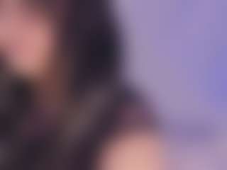 Live cam show with Emma - Colombia on Camsoda
