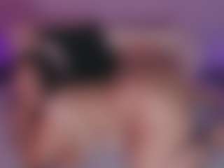 Live cam show with Emma - Hairy Pussy MILF on Camsoda