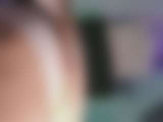 Emma's Live Sex Cam Show