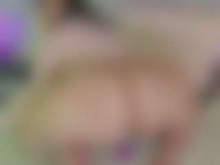 Emma's Live Sex Cam Show