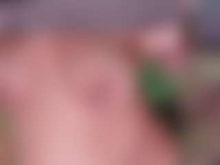 Live cam show with Emma - Latina MILF on xxxlivecams.org | colombia