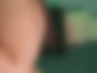 Live cam show with Emma - Hairy Pussy MILF on Streamer API