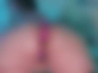 Emma's Live Sex Cam Show