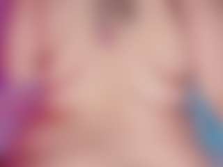 Spettacolo in cam dal vivo con Emma - Latina su Camsoda | colombia