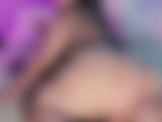 Live cam show with Emma - Latina on Camsoda | colombia