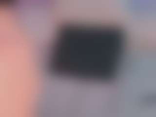Emma MILF webcam performer live streaming