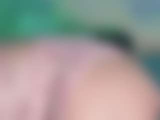 Live cam show with Emma - Hairy Pussy MILF on CamwithHer