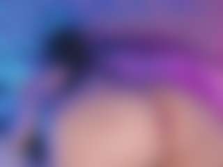 Live cam show with Emma - Brown Eyes MILF on TeamSkeetLive