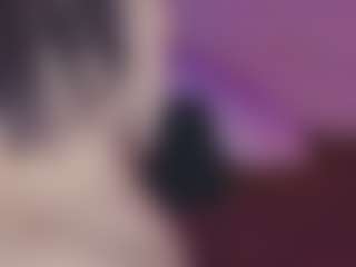 Live cam show with Emma - Anal MILF on mypornchat.com